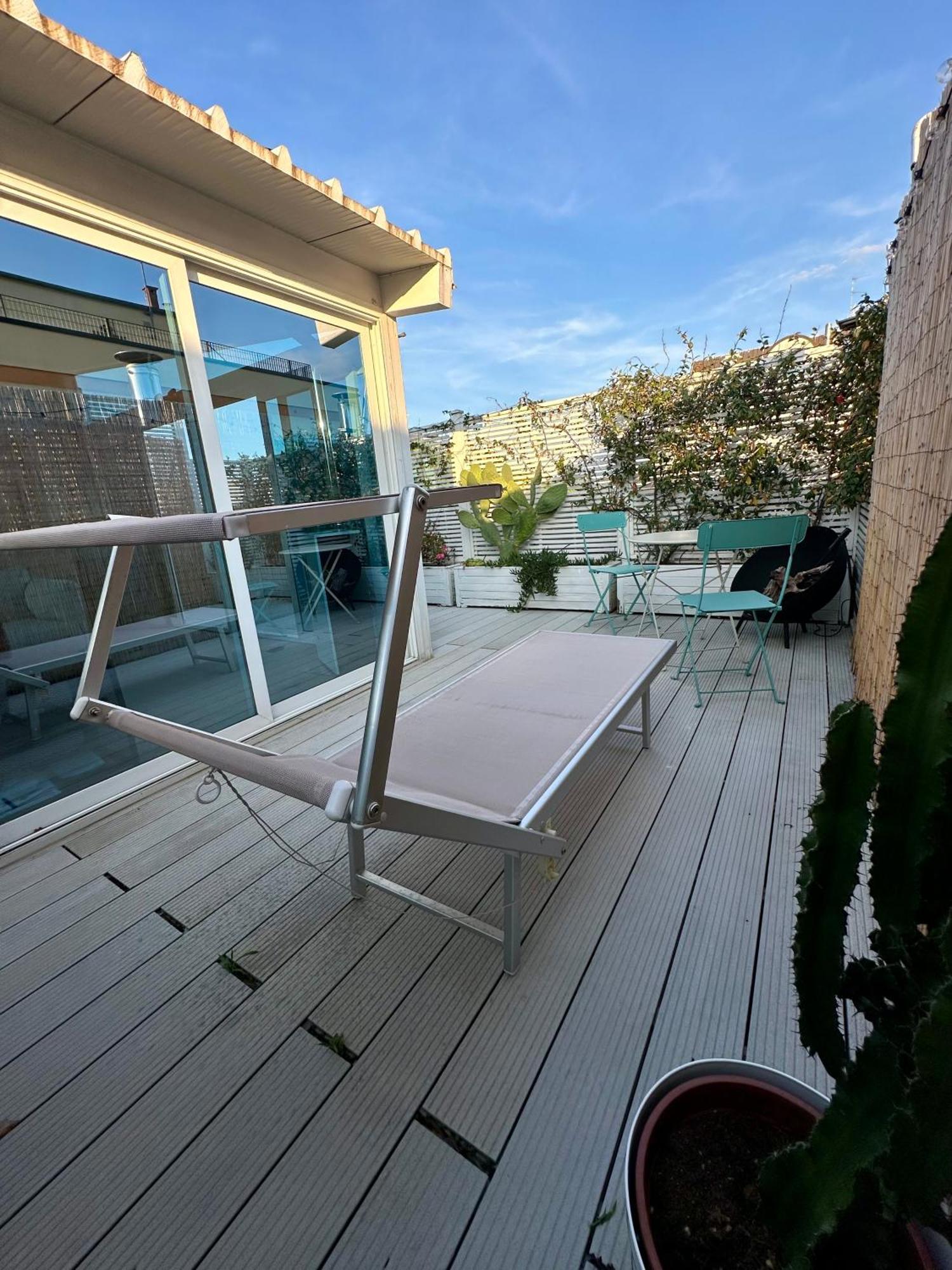 Rooftop-Marinacentro-Unique-Beach-Fun-Smart-Loveapt-Train-Park ريميني المظهر الخارجي الصورة
